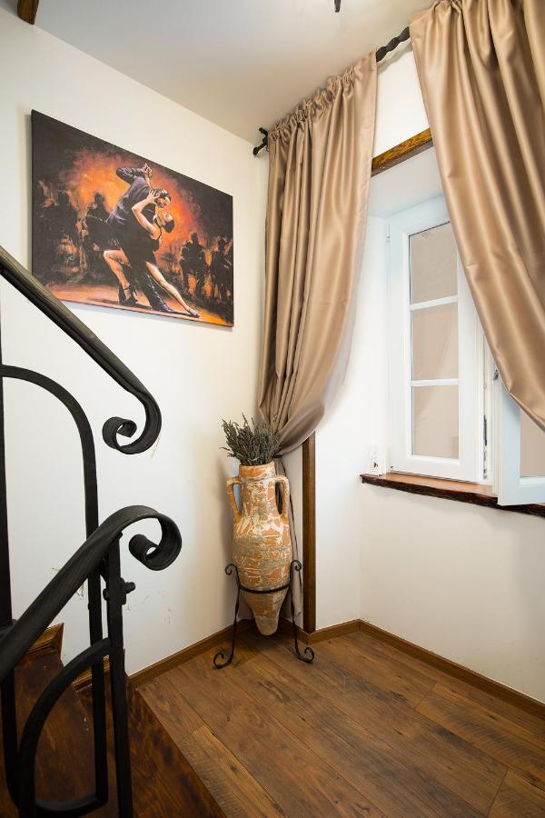 Ferienwohnung Domus Maximus Pula Exterior foto